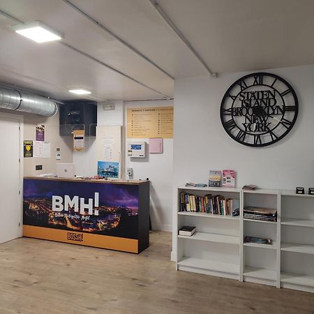 Bilbao Metropolitan Hostel By Bossh Hotels Zewnętrze zdjęcie