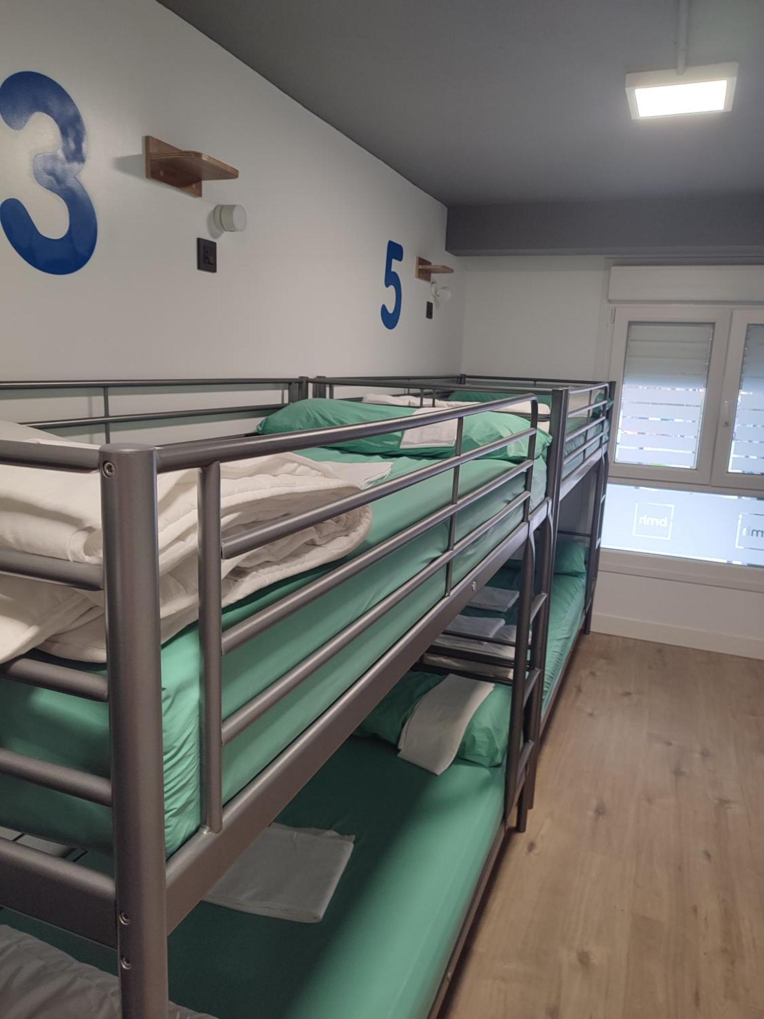 Bilbao Metropolitan Hostel By Bossh Hotels Zewnętrze zdjęcie